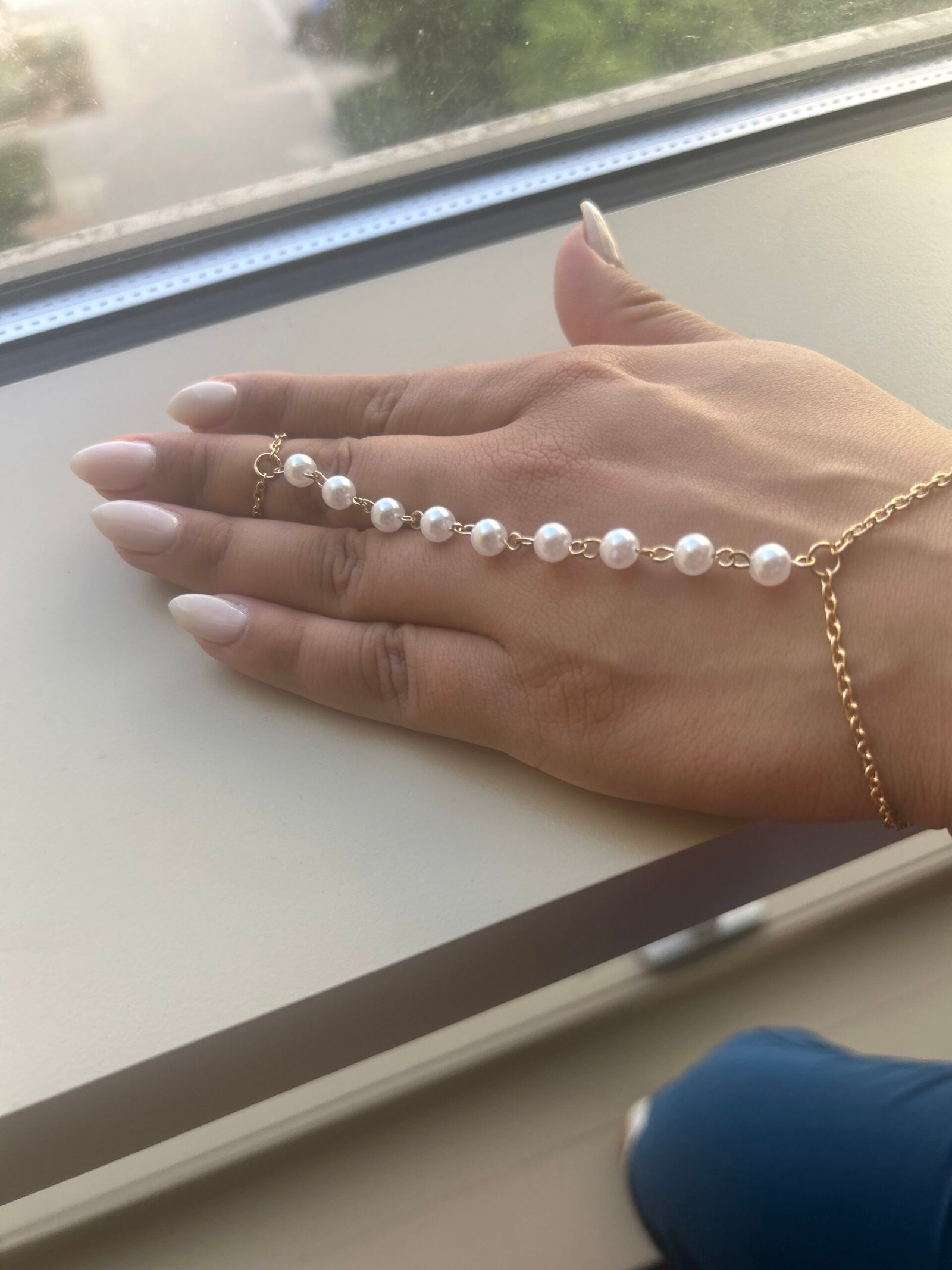 Elegant Pearl Hand Chain Bracelet – Stylish Hathphool Jewelry